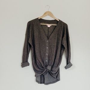 Isaac Mizrahi Tops - NWT Isaac Mizrahi Waffle Knit Button Tie Top Isaac Mizrahi Tops - NWT Isaac Mizrahi Waffle Knit Button Tie Top